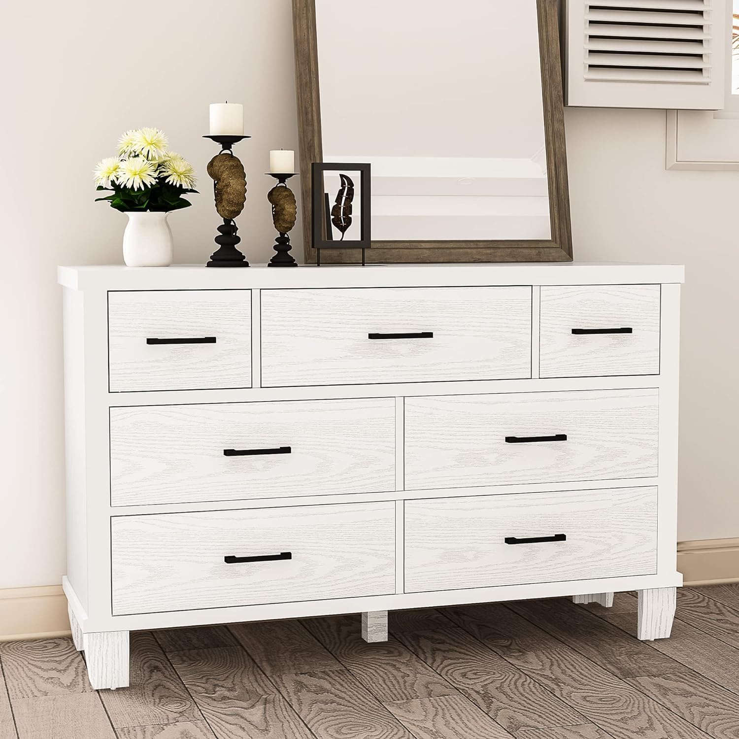 7-Drawer Modern Dresser with Metal Handles, Wooden Chest of Drawers Organizer for Bedroom & Living Room, White Finish